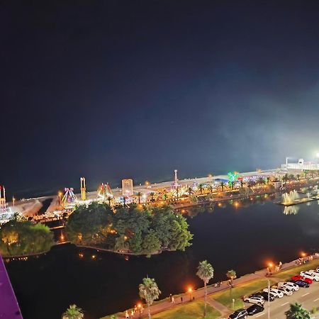 Orbi-City Batumi Apartments Sea View ภายนอก รูปภาพ