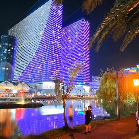 Orbi-City Batumi Apartments Sea View ภายนอก รูปภาพ